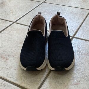 Skechers Black Slip-On Women's Sneakers